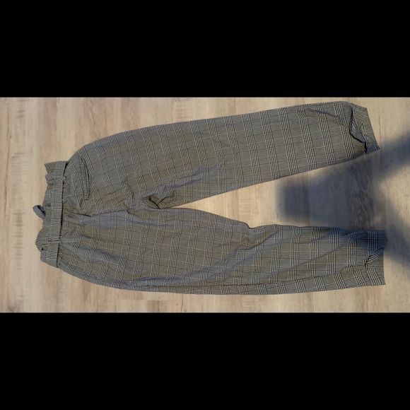 Paper bag pants - Picture 3 of 4